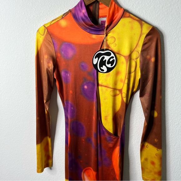 Colorful Abstract Long Sleeve Dress - Picture 4 of 11